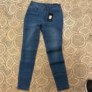 High rise skinny jeans